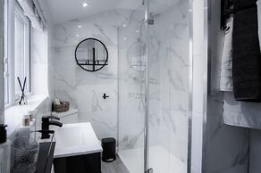 Hawtree Cottage - 2 Bed Cottage - Tenby