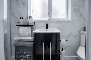 Hawtree Cottage - 2 Bed Cottage - Tenby