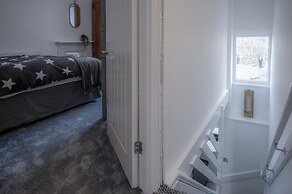 Hawtree Cottage - 2 Bed Cottage - Tenby