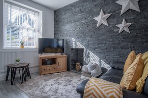 Hawtree Cottage - 2 Bed Cottage - Tenby