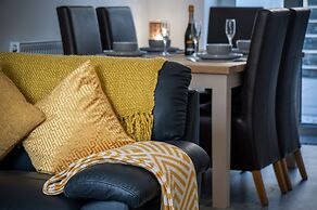 Hawtree Cottage - 2 Bed Cottage - Tenby