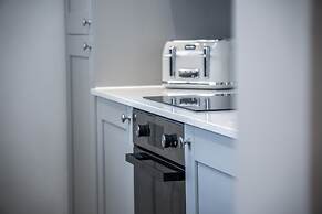 Hawtree Cottage - 2 Bed Cottage - Tenby