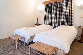 Château les Crostes