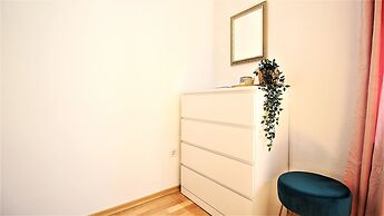 Moderne Altbauapartments nahe Stadtzentrum und Weinberge