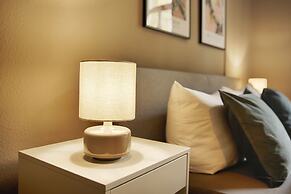 Moderne Altbauapartments nahe Stadtzentrum und Weinberge