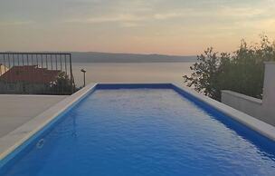 Villa Iva With sea View and Pool