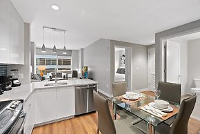 Global Luxury Suites Center City