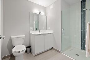 Global Luxury Suites Center City