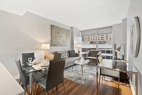 Global Luxury Suites Center City