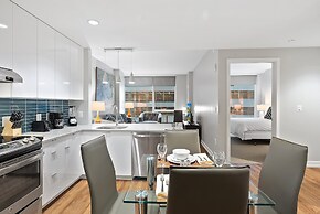 Global Luxury Suites Center City