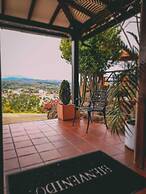 Hotel Las Rocas Resort