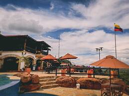 Hotel Las Rocas Resort