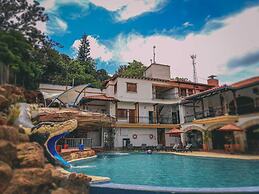 Hotel Las Rocas Resort