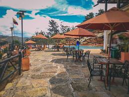 Hotel Las Rocas Resort