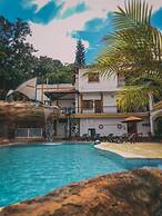 Hotel Las Rocas Resort
