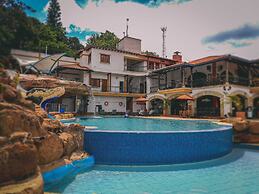 Hotel Las Rocas Resort