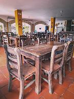 Hotel Las Rocas Resort