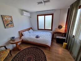 Jeju Gongwoodang Pension