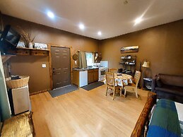 Wrangell Mountains Wilderness Lodge