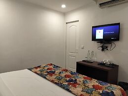 Farmhouse Inn