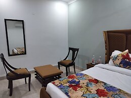 Farmhouse Inn