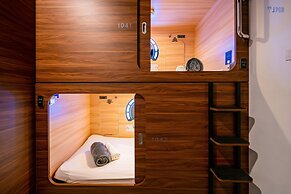 JPOD Capsule Hotel