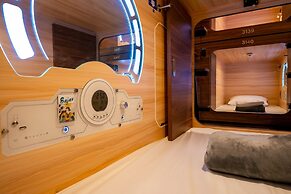 JPOD Capsule Hotel