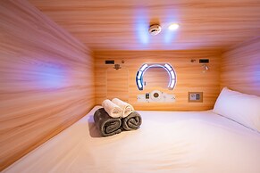 JPOD Capsule Hotel