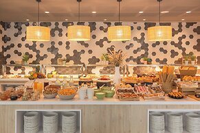 Holiday Inn Barcelona-Sant Cugat by IHG