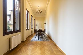 Duomo Luxury House by Mmega