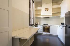 Duomo Luxury House by Mmega