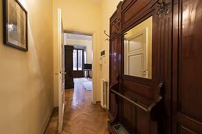 Duomo Luxury House by Mmega