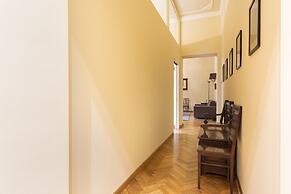 Duomo Luxury House by Mmega