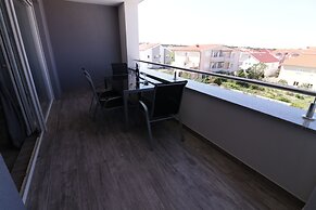 Apartments & Rooms Danivan Pool Villas B