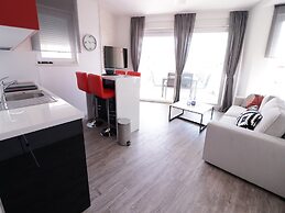 Apartments & Rooms Danivan Pool Villas B