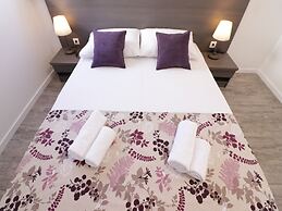 Apartments & Rooms Danivan Pool Villas B