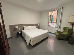 Phi Hotel Bologna Apartments
