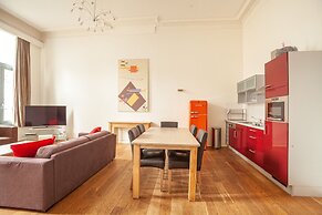 Luxury Suites Castel