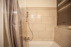 Luxury Suites Castel