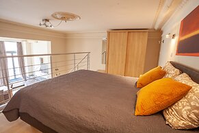 Luxury Suites Castel