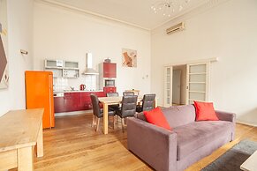 Luxury Suites Castel