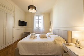 Luxury Signoria by Mmega