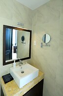 Orson Hotel & Resort Con Dao