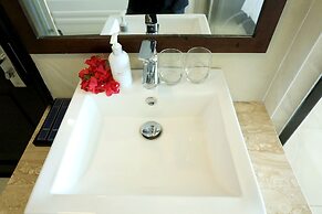 Orson Hotel & Resort Con Dao