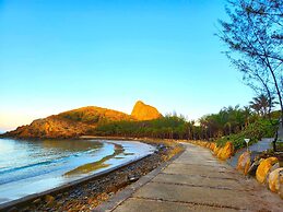 Orson Hotel & Resort Con Dao