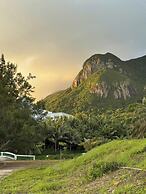 Orson Hotel & Resort Con Dao