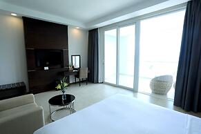 Orson Hotel & Resort Con Dao