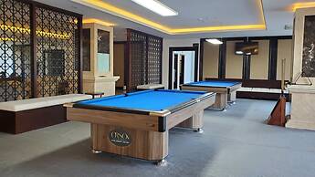 Orson Hotel & Resort Con Dao