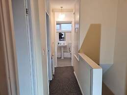 Nice Residential Within Easy Reach To Town