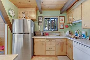 Vacation Home 216 3 Bedroom Home by RedAwning